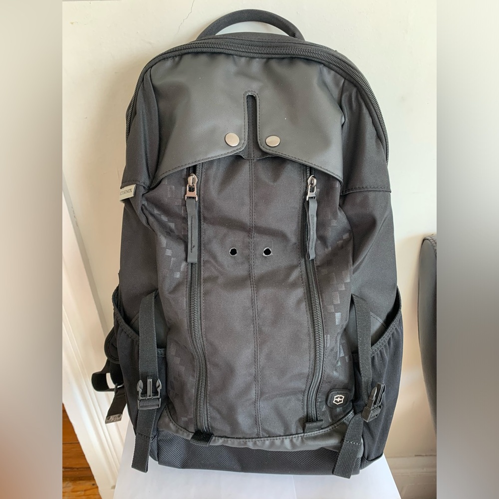 Victorinox High Quality Black Laptop Backpack.